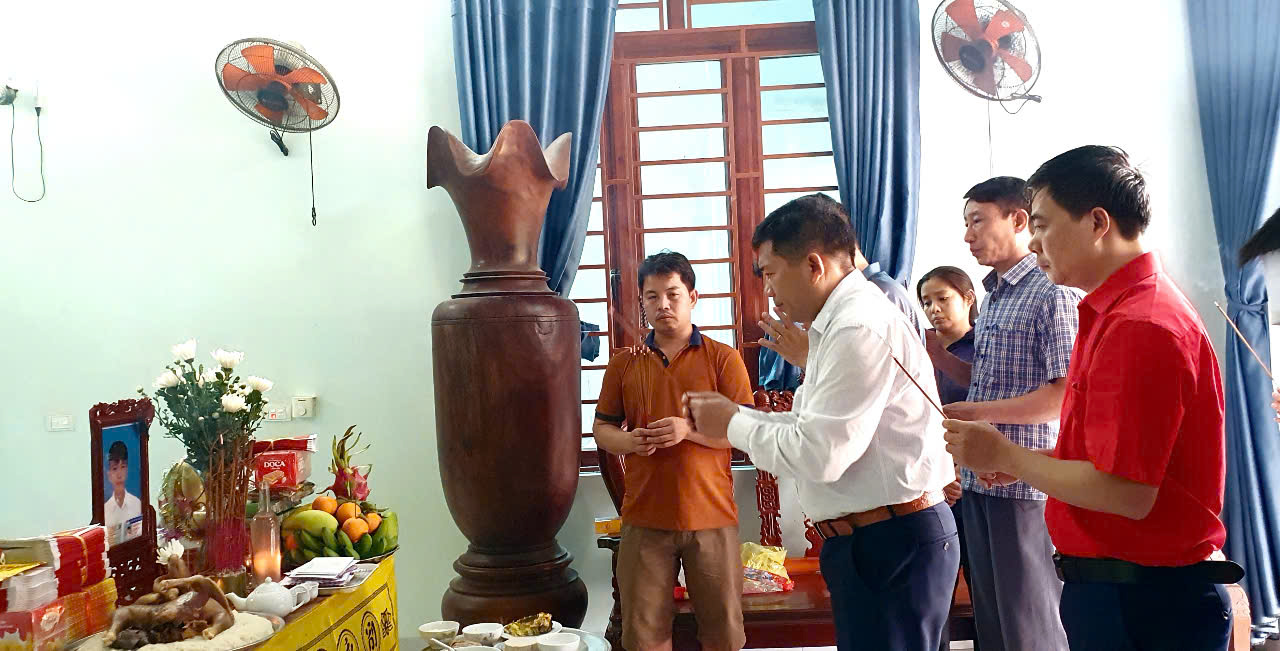 TANG THƯƠNG TRÊN VÙNG QUÊ NGHÈO TRIỆU SƠN – HAI EM NHỎ TỬ VONG DO ĐUỐI NƯỚC